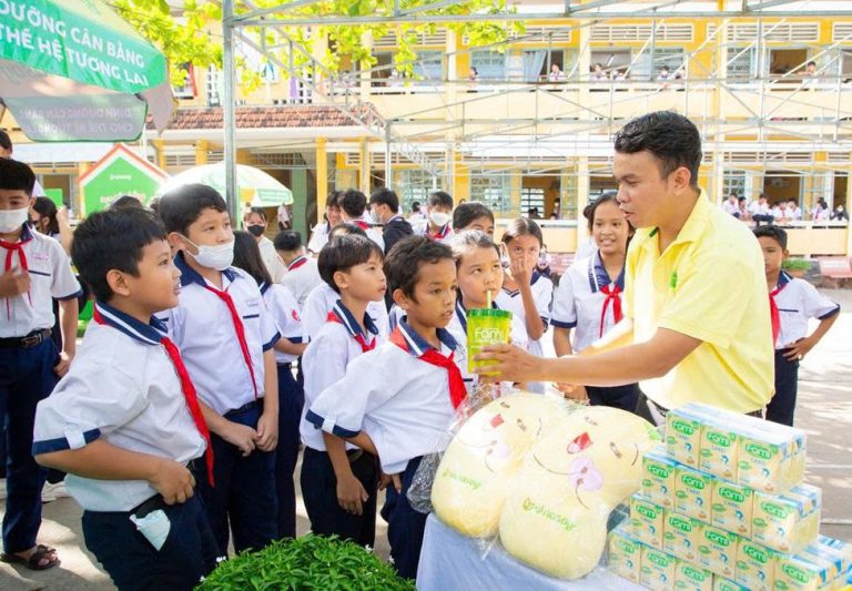 Vinasoy đồng hành cùng học sinh hướng đến dinh dưỡng cân bằng