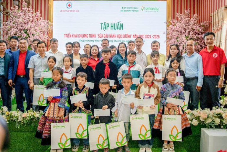 Hơn cả sửa, đó là tình yêu thương