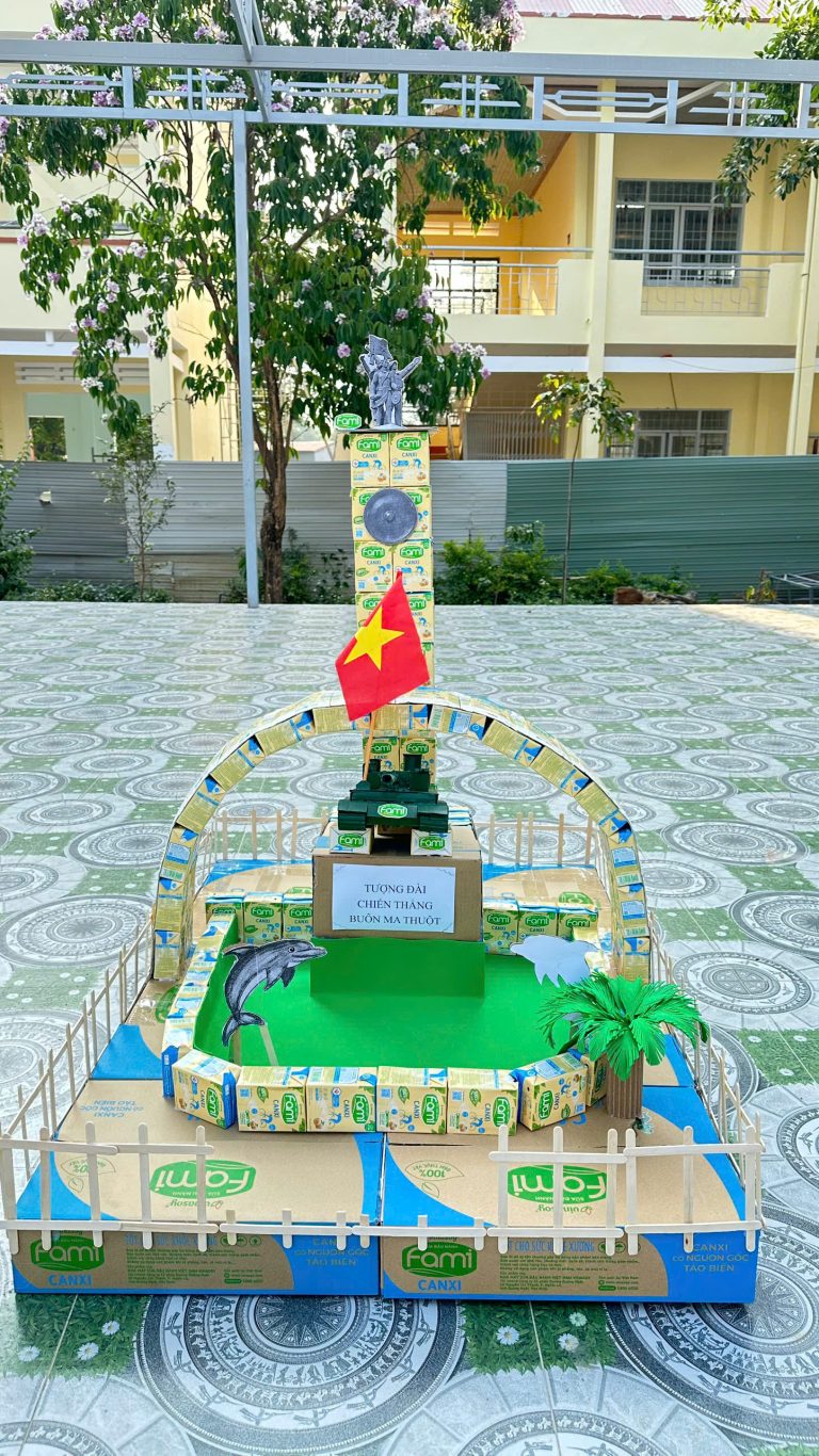 Tổ khối 4